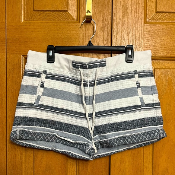 LOFT Pants - LOFT Lightweight Shorts